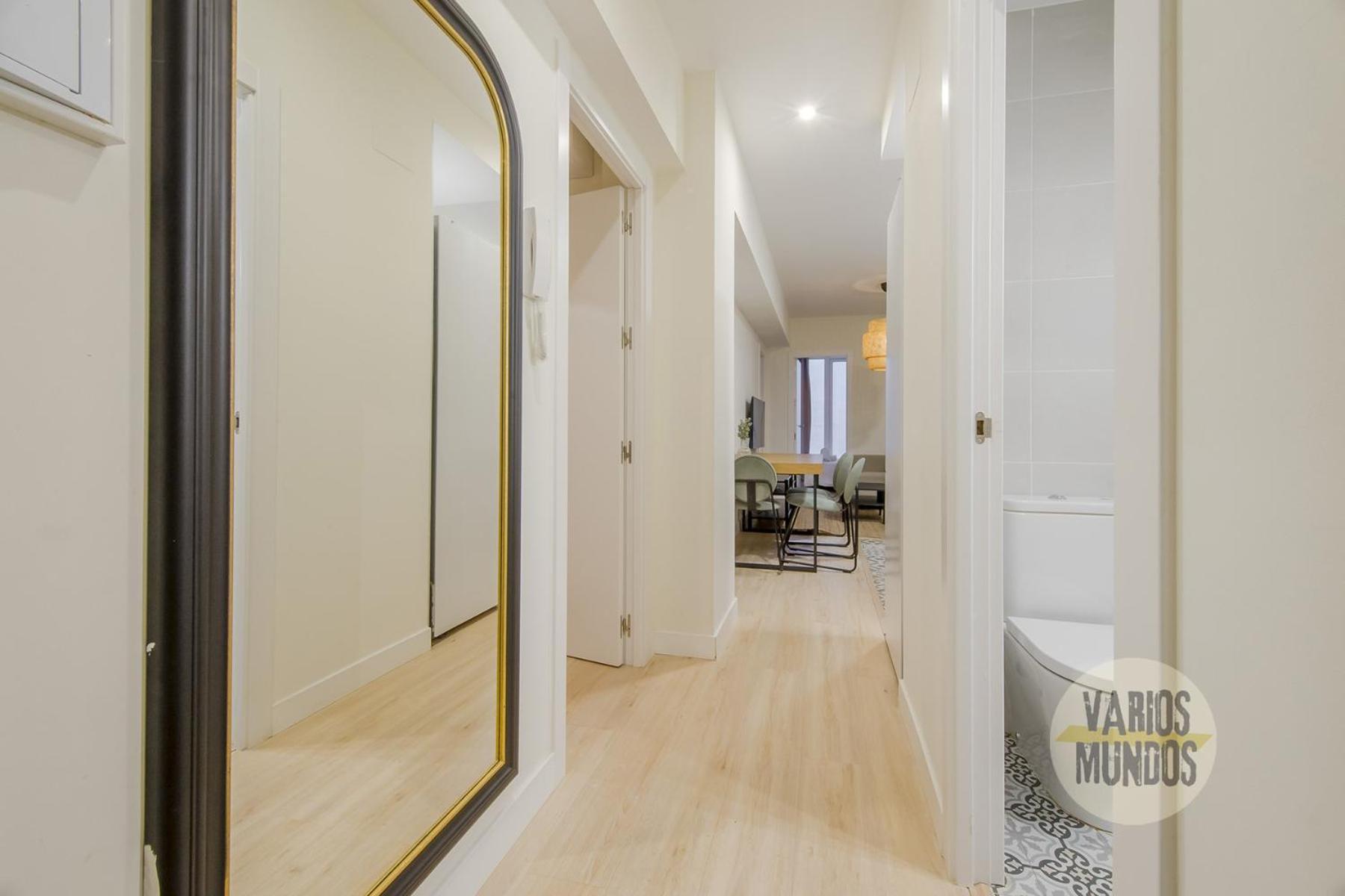 Cool Apt Para 9Pax En Plena Plaza De Chueca Madrid Bagian luar foto