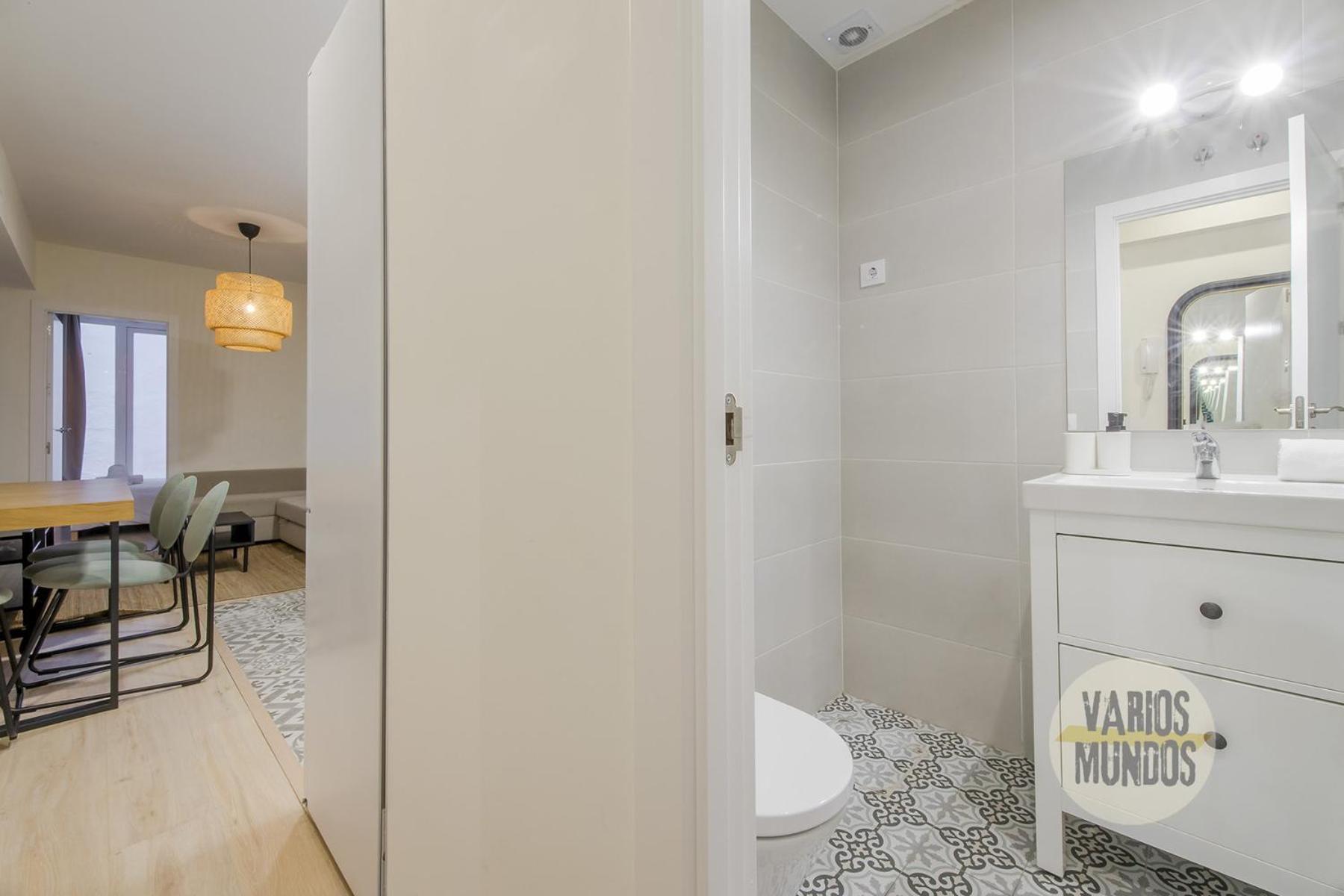 Cool Apt Para 9Pax En Plena Plaza De Chueca Madrid Bagian luar foto