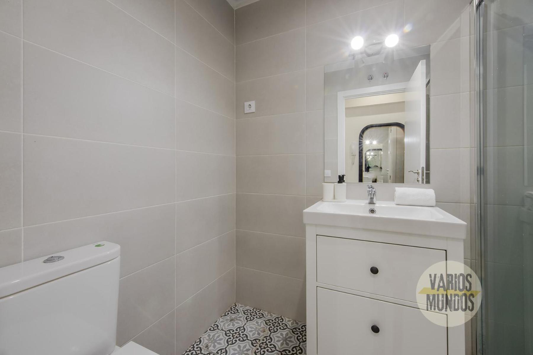 Cool Apt Para 9Pax En Plena Plaza De Chueca Madrid Bagian luar foto