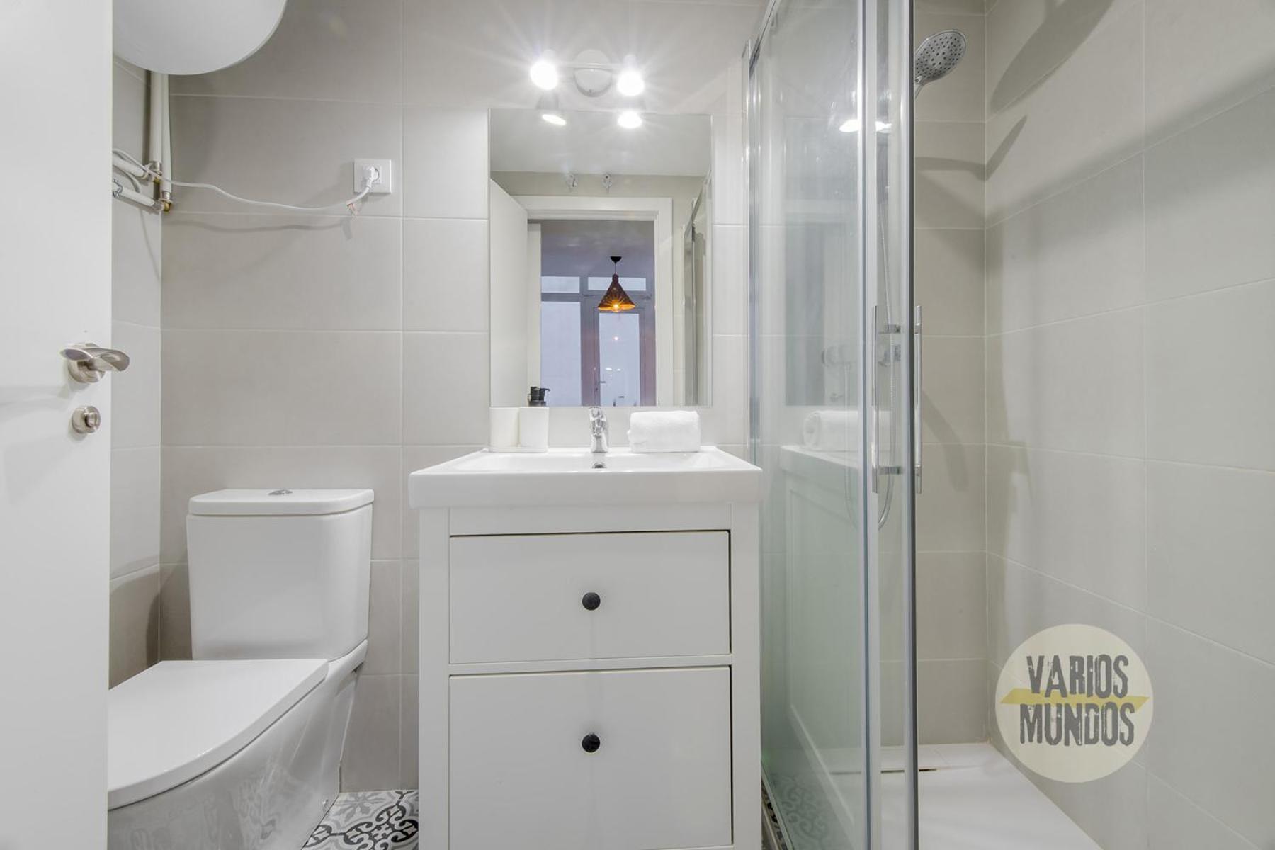 Cool Apt Para 9Pax En Plena Plaza De Chueca Madrid Bagian luar foto