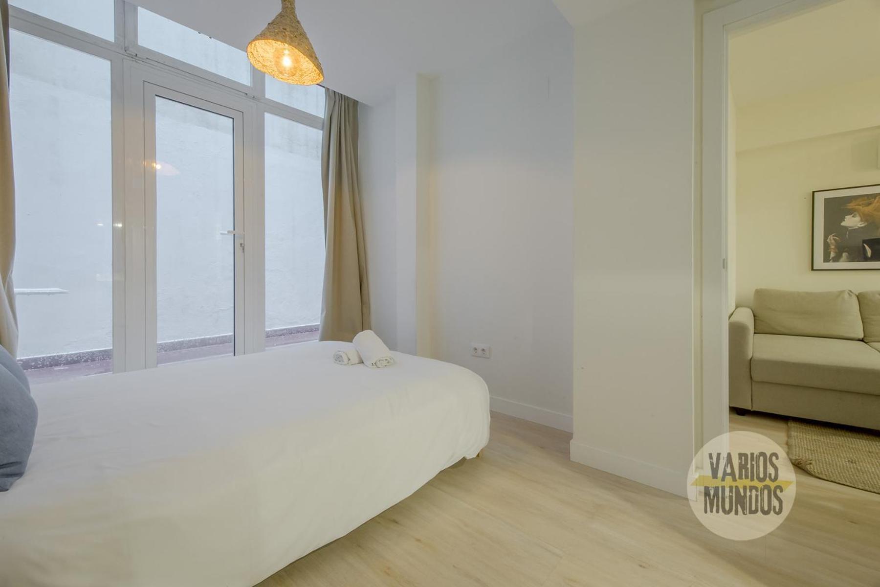 Cool Apt Para 9Pax En Plena Plaza De Chueca Madrid Bagian luar foto