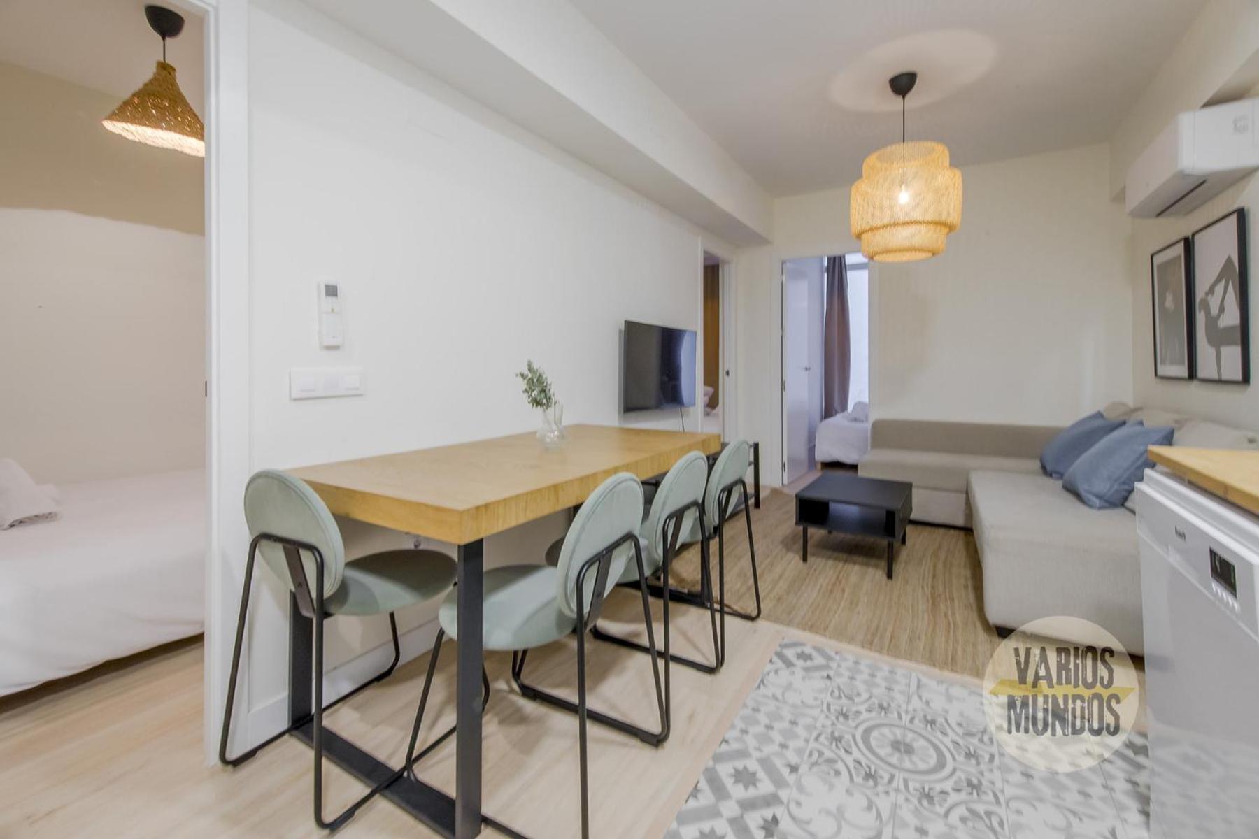 Cool Apt Para 9Pax En Plena Plaza De Chueca Madrid Bagian luar foto